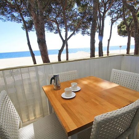 Playmar Litoral Costa Dorada - Only Families Apartment Cambrils Exterior photo