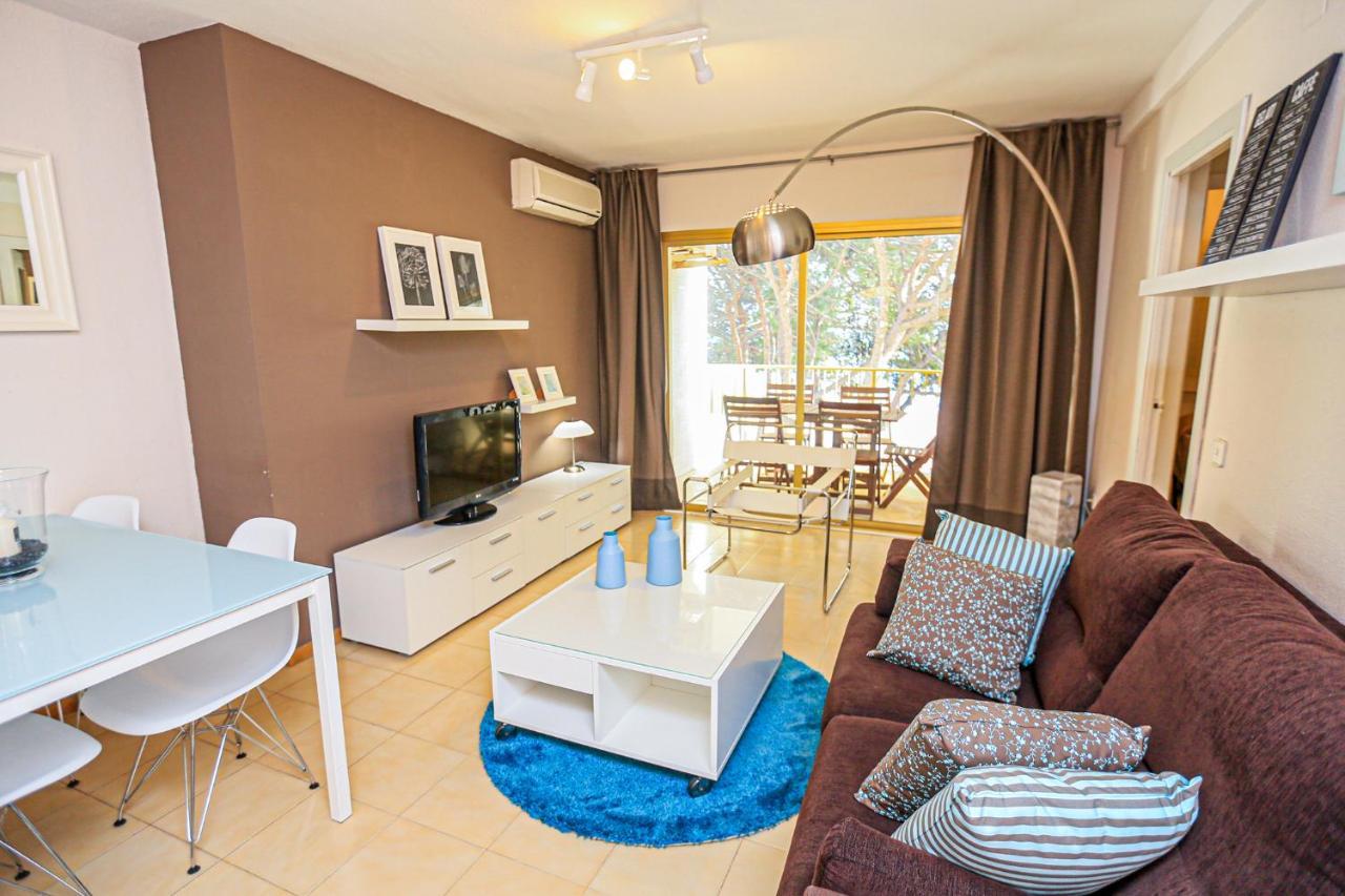 Playmar Litoral Costa Dorada - Only Families Apartment Cambrils Exterior photo