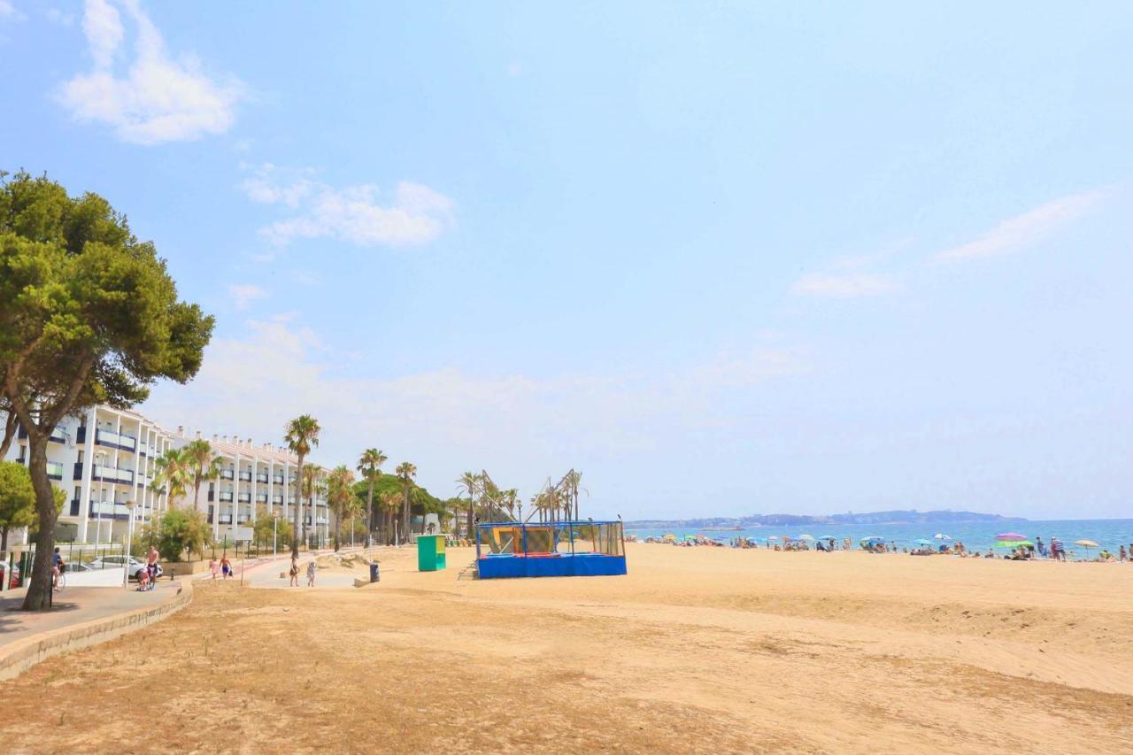 Playmar Litoral Costa Dorada - Only Families Apartment Cambrils Exterior photo