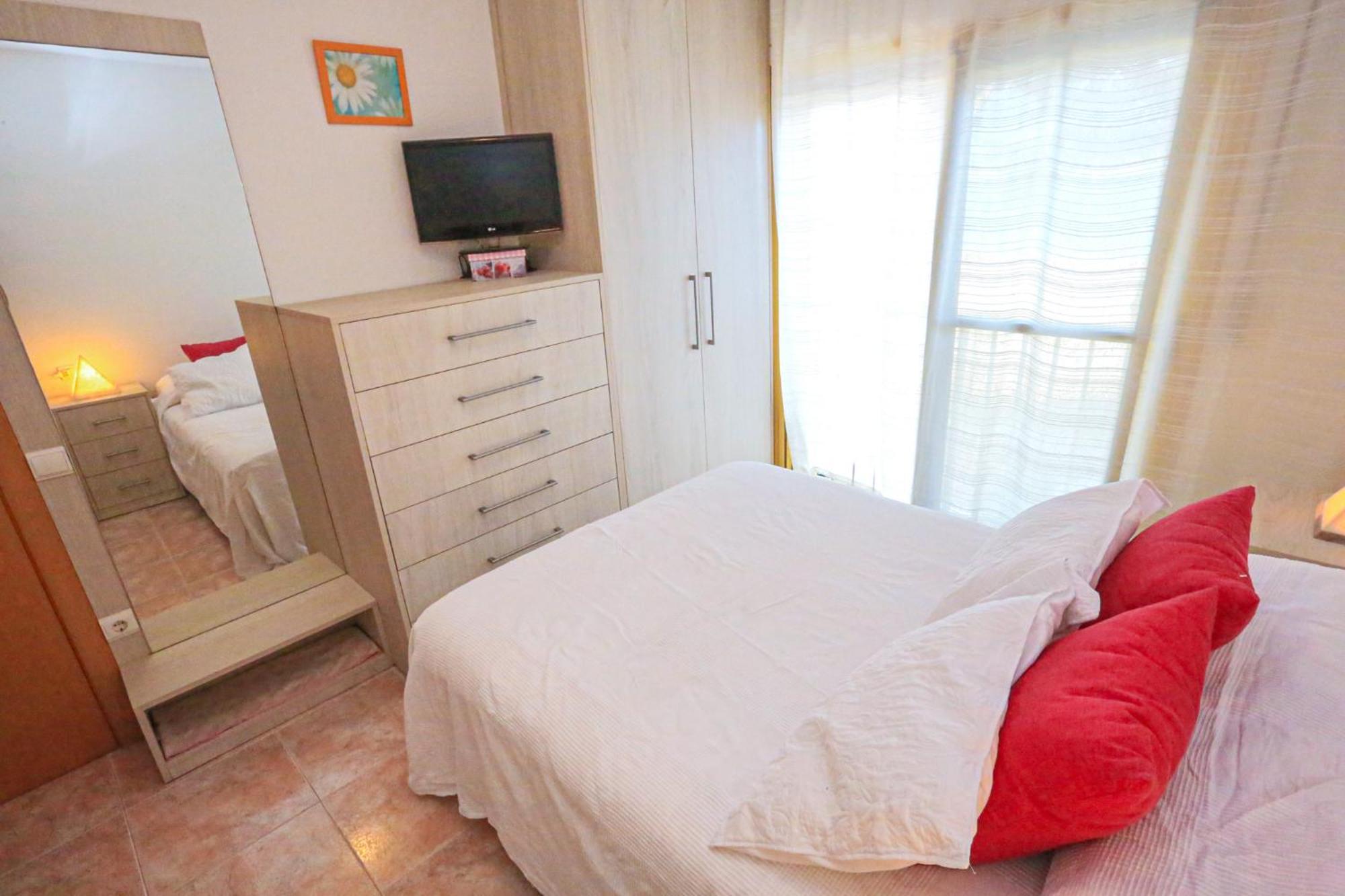 Playmar Litoral Costa Dorada - Only Families Apartment Cambrils Exterior photo
